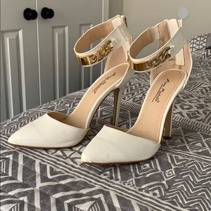 Anne Michelle Pump Shoes
